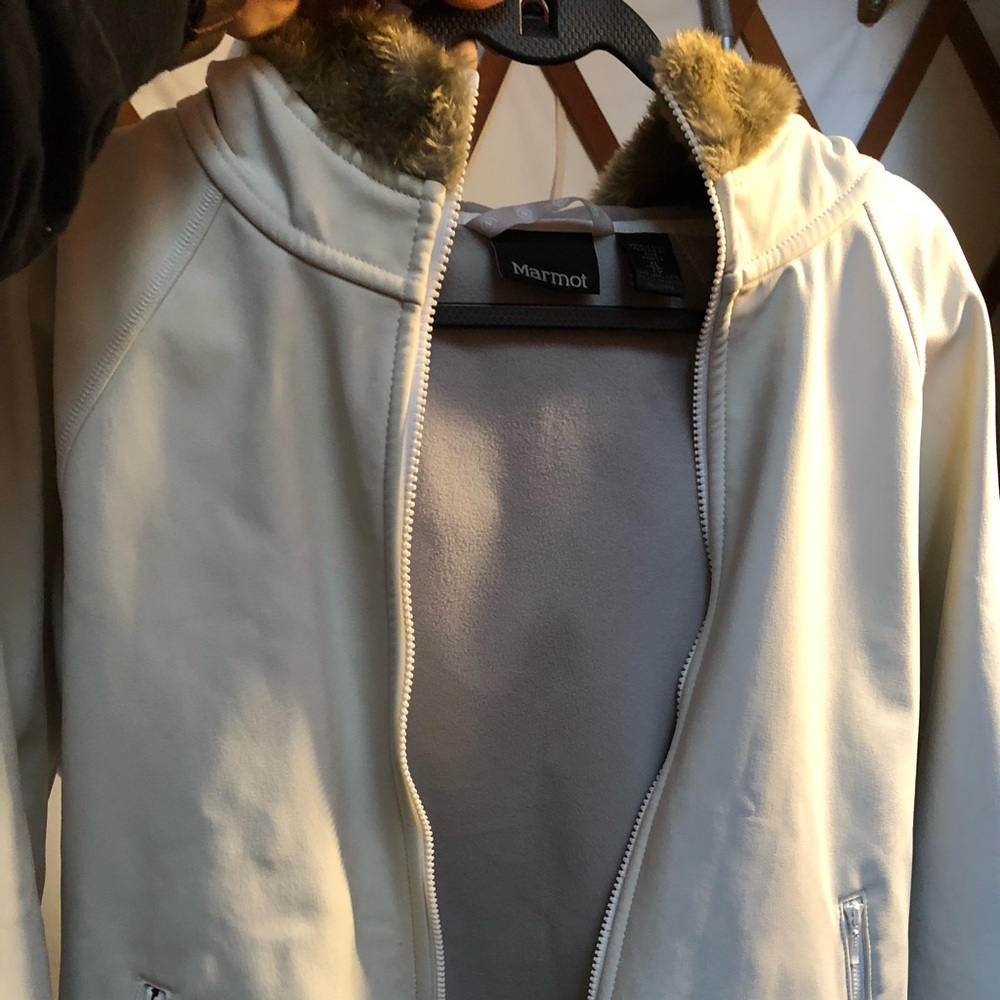 Women’s Marmot Faux Fur Jacket (XL)